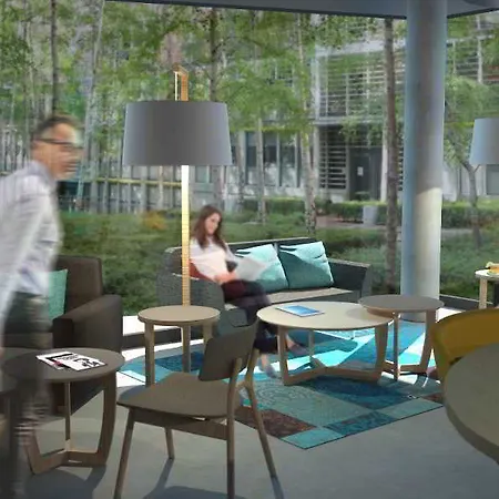 Nomad Paris Roissy Cdg מלון