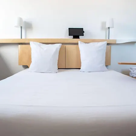 Nomad Paris Roissy Cdg