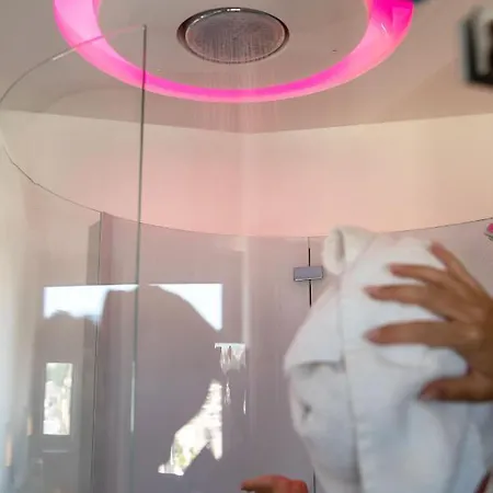 Nomad Paris Roissy Cdg