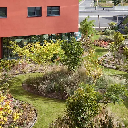 Nomad Paris Roissy Cdg 3*