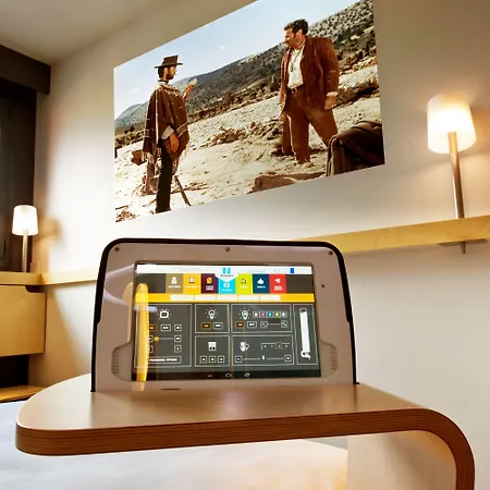 Nomad Paris Roissy Cdg Hotel