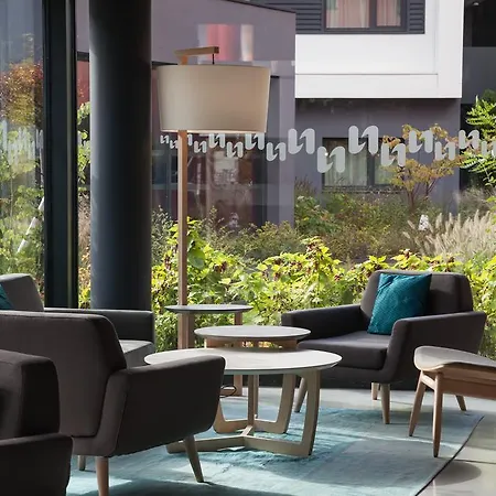 Nomad Paris Roissy Cdg 3*